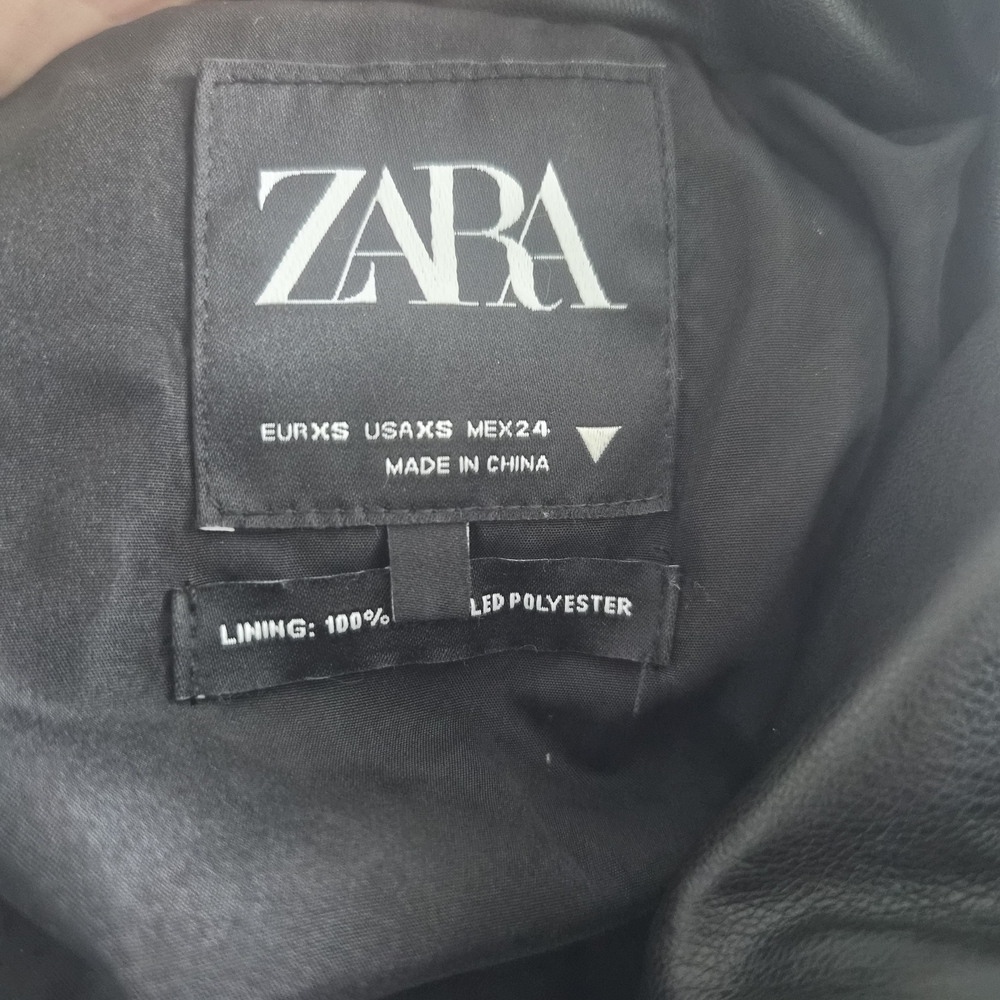 Black Puffer Jacket - image 2